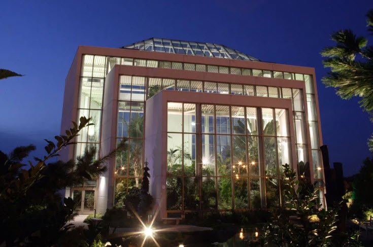 Quad City Botanical Center, United States